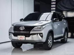 ขายรถ Toyota Fortuner 2.4 V ปี 2018