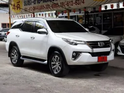 ขายรถ Toyota Fortuner 2.4 V ปี2017 SUV 