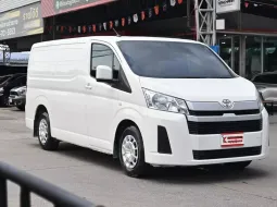 Toyota Hiace 2.8 ECO 2019 รถตู้บรรทุกโฉมล่าสุด เจ้าเดิมดูแลดีเช็คศูนย์ทุกระยะ ฟรีดาวน์ได้