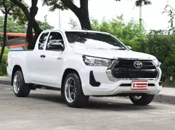 Toyota Revo 2.4 SMARTCAB Z Edition Entry 2022 รถบ้านมือเดียวใช้งานน้อยไมล์เพียง 2 หมื่นกว่าโล