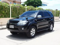 TOYOTA FORTUNER 3.0 V 4WD ปี 2005 เกียร์AUTO สภาพนางฟ้า