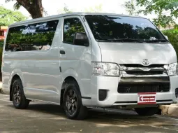 Toyota Hiace 3.0 ตัวเตี้ย D4D 2016 รถใช้งานในครอบครัวไม่เคยวิ่งรับจ้าง ไมล์เพียง 8 หมื่นกว่าโล