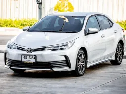 2017 Toyota COROLLA 1.8 รถเก๋ง 4 ประตู 