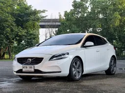 ขาย รถมือสอง 2015 Volvo V40 2.0 T5 รถเก๋ง 5 ประตู 