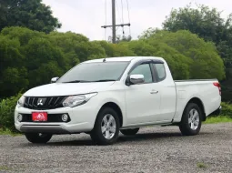 NEW MITSUBISHI TRITON 2.5 DID GLX CAB ปี2019 เกียร์ ธรรมดา สีขาว 