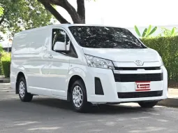 Toyota Hiace 2.8 ECO 2021 รถตู้เตี้ยบรรทุกไมล์ 8 หมื่นเจ้าของเดิมเช็คศูนย์ตลอด เครดิตดีฟรีดาวน์ได้