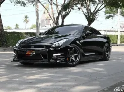 Nissan GT-R 3.8 R35 4WD 2011 รถสปอร์ตขายพร้อมของแต่งทั้งราคาหลายแสน แค่ของแต่งก็คุ้มแล้ว