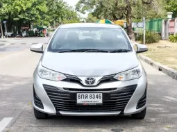 2019 Toyota YARIS 1.2 J รถเก๋ง 4 ประตู 