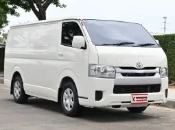 Toyota Hiace 3.0 ตัวเตี้ย D4D 2018 รถตู้เตี้ยบรรทุกเช็คศูนย์ตลอด เครดิตดีฟรีดาวน์ได้ 