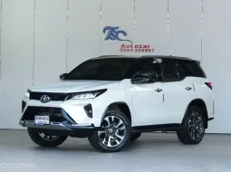 ขาย รถมือสอง 2021 Toyota Fortuner 2.4 Legender SUV 