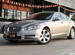 Jaguar XF 3.0 Premium Luxury 2011 รถบ้านมือเดียวออกศูนย์ตัวท๊อปสุดใช้งานน้อยไมล์เพียง 1.6 แสนโล