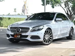 Benz C350e 2.0 W205 AMG Dynamic 2018 รถบ้านมือเดียวใช้งานน้อย ชุดแต่งศูนย์รอบคัน ตัวปลั๊กอินไฮบริด