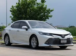 2019 Toyota CAMRY 2.0 G รถเก๋ง 4 ประตู ผ่อนเริ่มต้น