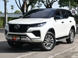 Toyota Fortuner 2.4 V 2022 รถบ้านมือเดียวตัวไมเนอร์เชนจ์ชุดแต่งศุนย์รอบคัน