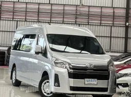 2020 Toyota COMMUTER 2.8 AT