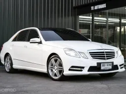 2013 Mercedes-Benz E-Class 1.8 E200 CGI รถเก๋ง 4 ประตู 