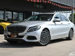 Benz C350e 2.0 W205 Exclusive 2018 รถบ้านมือเดียวไมล์เพียง 1 หมื่นกว่าโลเช็คศูนย์ตลอด