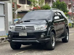 2010 Toyota Fortuner 3.0 V 4WD SUV รถสวยพร้อมใช้งาน