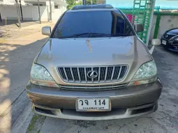 2002 Toyota HARRIER 3.0 300G SUV 