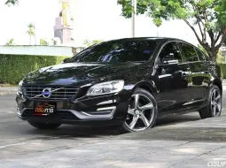 Volvo S60 1.6 DRIVe 2015 รถบ้านมือเดียวใช้งานน้อย ไมล์เพียง 1.2 แสนโล เจ้าของเดิมดูแลดี