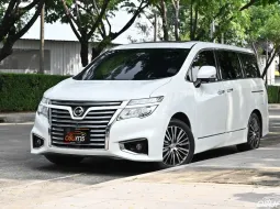 Nissan Elgrand 2.5 High-Way Star 2015 รถบ้านของแต่งจากศูนย์ ตัวท๊อปสุด หลังคาซันรูฟ 2 ตอน