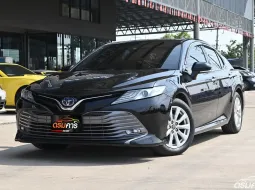 Toyota Camry 2.5 Hybrid Premium 2019 รถมือเดียวออกป้ายแดงเจ้าของเดิมดูแลดีเช็คศูนย์ตลอด