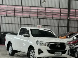 2019 Toyota Hilux Revo 2.4 รถกระบะ 
