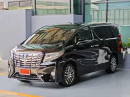 2017 Toyota Alphard 2.5 HYBRID SR C-Package E-Four 4WD Van