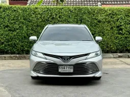 ขาย รถมือสอง 2019 Toyota CAMRY 2.5 HV รถเก๋ง 4 ประตู 
