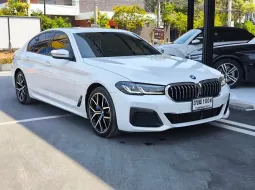 2022 BMW 5 Series 2.0 530e รถเก๋ง 4 ประตู ออกรถง่าย รถบ้านมือเดียว เจ้าของขายเอง 