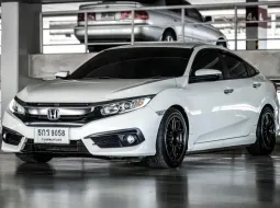 2016 Honda CIVIC 1.8 EL i-VTEC รถเก๋ง 4 ประตู รถบ้านมือเดียว