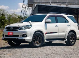 TOYOTA FORTUNER CHAMP 3.0 TRD 4WD TOP ปี2014(แท้) เกียร์ AUTO โฟร์วิล สีขาว