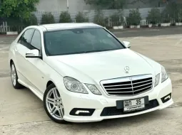 2011 Mercedes-Benz E-Class 1.8 E250 CGI รถเก๋ง 4 ประตู ออกรถง่าย รถสวย ไมล์น้อย 