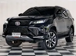 TOYOTA LEGENDER 2.4 V 4 WD เกียร์ออโต้ ปี 2021