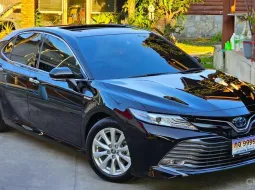 2019 Toyota CAMRY 2.5 HV Premium Sunroof Top สุด ไมล์ 6 หมื่นกิโลแท้ รถมือเดียว สวยเดิมครับ