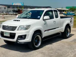 TOYOTA  VIGO CHAMP 2.5 TRD VN Turbo PRERUNNER ปี 2014 ฟรีดาวน์
