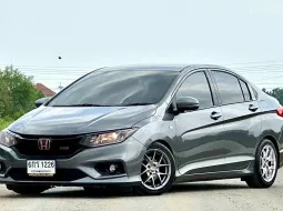 2017 Honda CITY 1.5 i-VTEC รถเก๋ง 4 ประตู รถบ้านมือเดียว ไม่มีชนหนัก สภาพสวยพร้อมใช้งาน