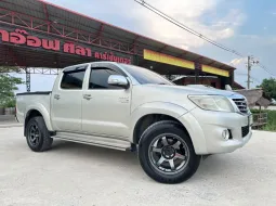 2012 Toyota Vigo Champ Prerunner Cab4 3.0 G MT รถกระบะ 