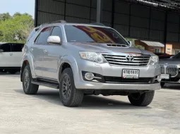 2014 Toyota Fortuner 3.0 V SUV รถสภาพดี มีประกัน