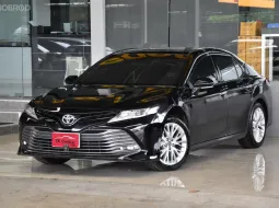 รถบ้านแท้ สี่หมื่นโล 2020 Toyota CAMRY 2.5 G รถเก๋ง 4 ประตู เจ้าของขายเอง