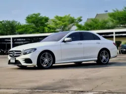 2019 Mercedes-Benz E-Class 2.0 E220d รถเก๋ง 4 ประตู ฟรีดาวน์ รถสวย ไมล์แท้ เจ้าของขายเอง 