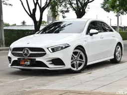 Benz A200 1.3 W177 AMG Dynamic 2020 รถบ้านมือเดียวออกศูนย์ ชุดแต่งศูนย์ทั้งคัน
