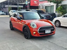 Mini Cooper D 5-Turer ปี 2018 จด 2020