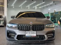 2019 BMW 5 Series 2.0 520d รถเก๋ง 4 ประตู 