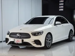 Mercedes-Benz E220d AMG Sport ปี 2021จด2022