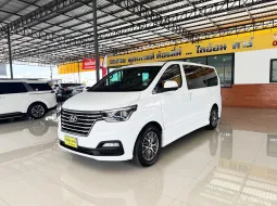 2020 Hyundai Grand Starex 2.5 VIP รถตู้/MPV ดาวน์ 0%