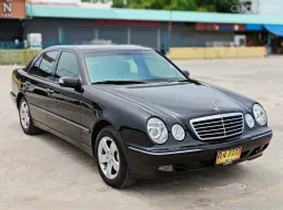 BENZ W210 E240 AVANTGARDE สุดหรู ราคาเบาๆ  Mercedes Benz E240 Avantgarde V6 2.4L ปี 2000