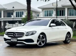 2021 Mercedes-Benz E-Class 2.0 E220d รถเก๋ง 4 ประตู 