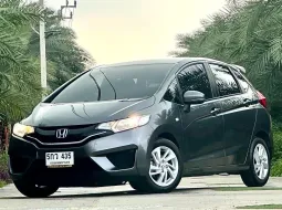 2015 Honda JAZZ 1.5 i-VTEC รถเก๋ง 5 ประตู ✨ รถมือเดียว 🛡️ ไม่มีชน ไม่เคยติดแก๊ส 🛠️ เช็คระยะศูนย์