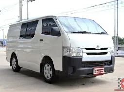 Toyota Hiace 3.0 D4D 2018 รถตู้เตี้ยบรรทุกเจาะกระจกมีเบาะ1 แถว ใช้เที่ยว ใช้บรรทุกก็ได้